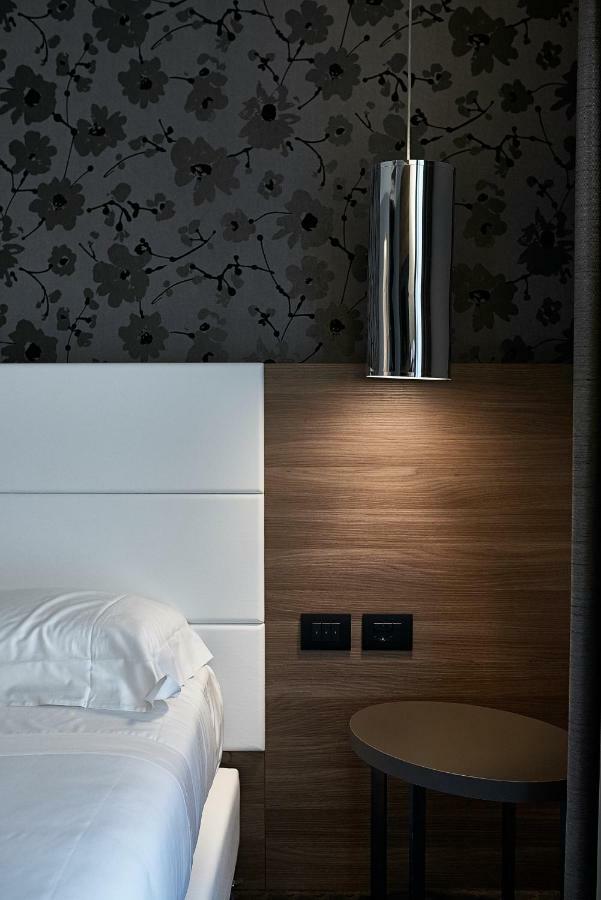 Link124 Hotel 파르마 외부 사진